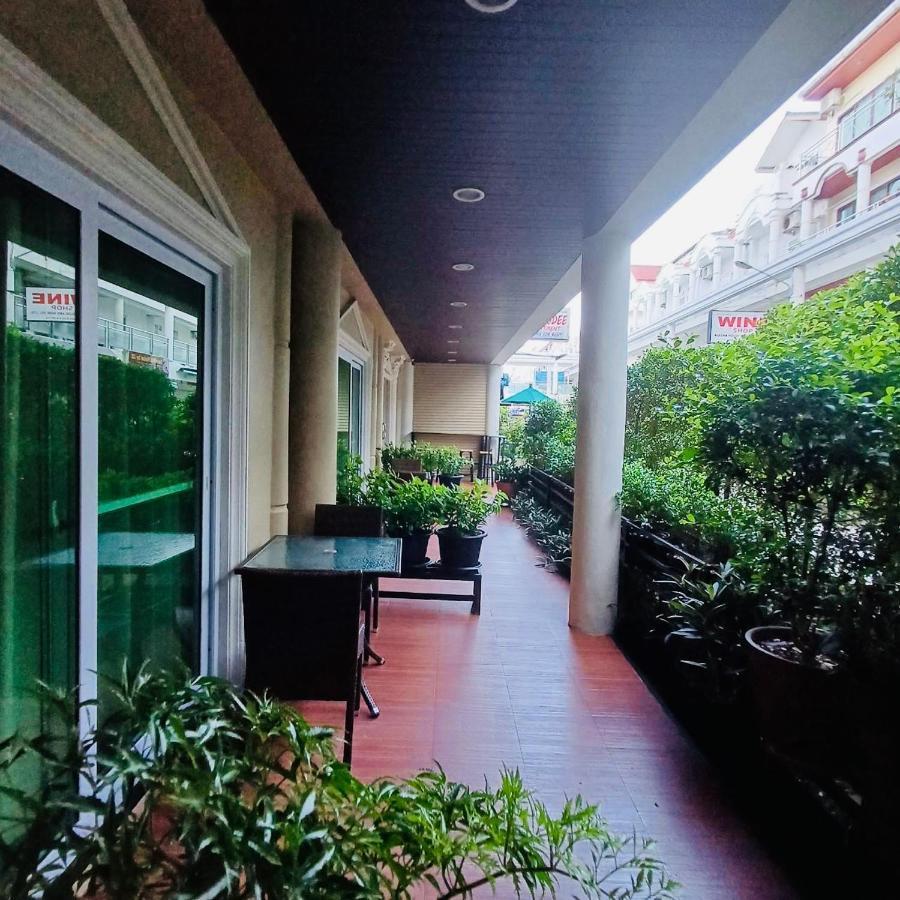 Sawasdee Apartment Patong Exterior foto