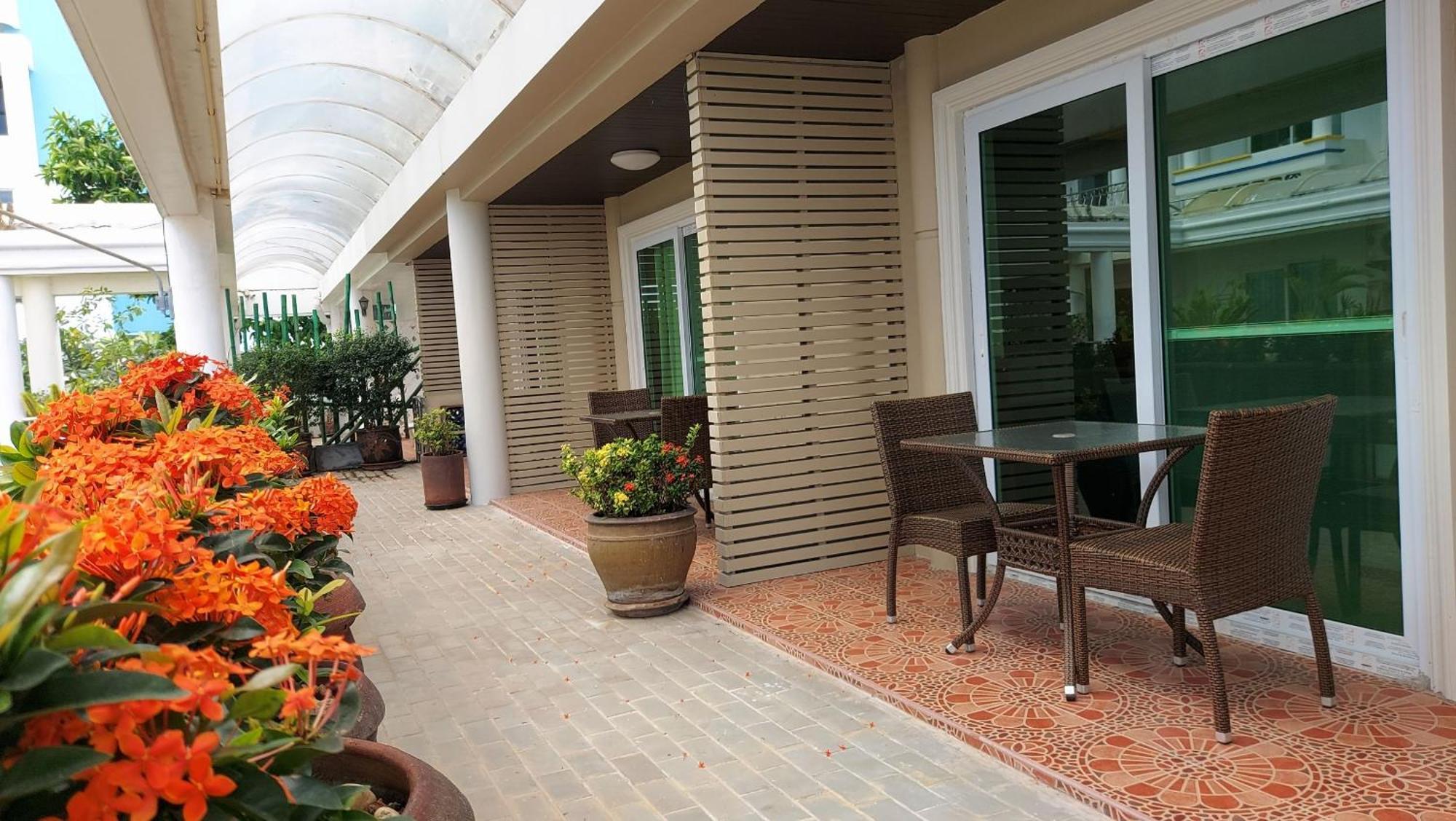 Sawasdee Apartment Patong Exterior foto